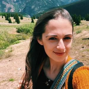 Meet your Posher, Lacey